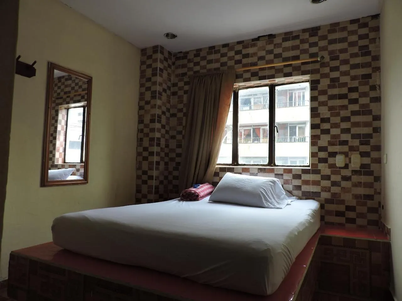 Hotel Ayacucho Real Medellin 2*,  Colombia